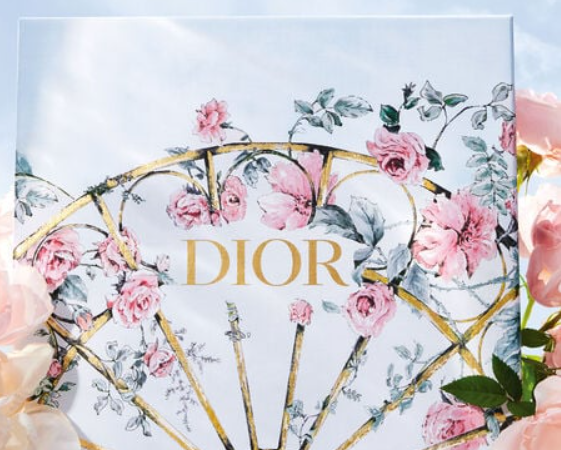 1 20 561x450 - Dior Limited-Edition Mother’s Day Exclusive Gift Sets
