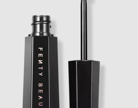 1 3 575x450 - Fenty Beauty Hella Thicc Volumizing Mascara 2023