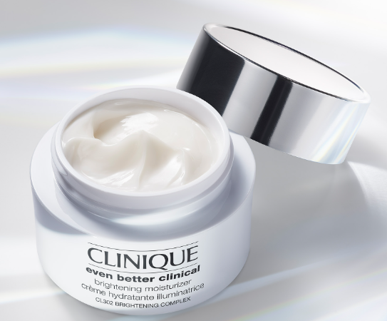 2 27 543x450 - Clinique Even Better Clinical™ Brightening Moisturizer 2023