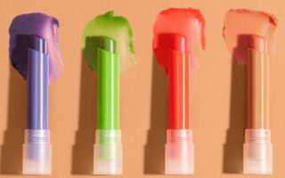 1 20 320x200 - Huda Beauty GloWish Super Jelly Lip Balm 2023