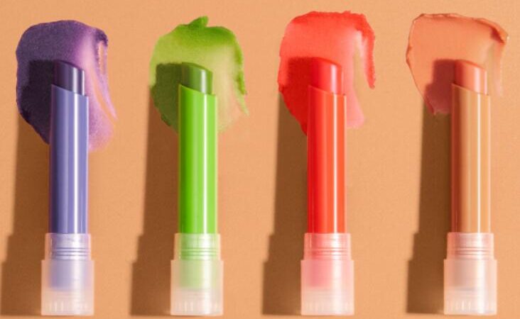 1 20 732x450 - Huda Beauty GloWish Super Jelly Lip Balm 2023