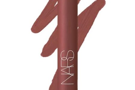 1 3 450x300 - NARS Powermatte High-Intensity Long-Lasting Lip Pencil 2023