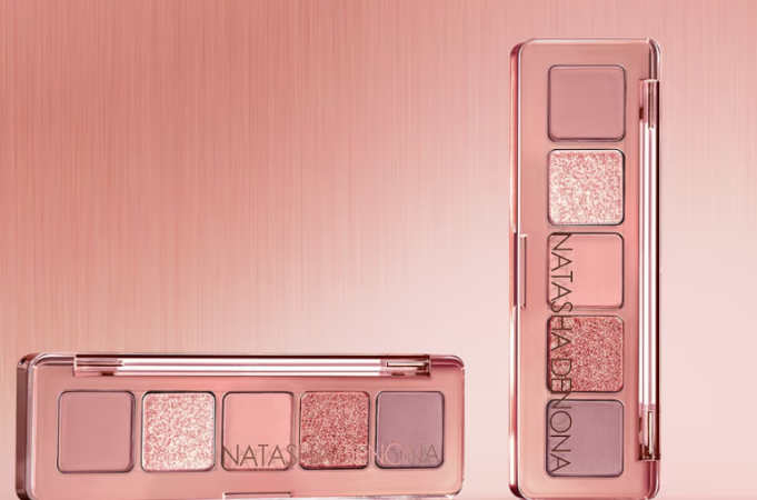 1 7 681x450 - Natasha Denona Mini Starlette Eyeshadow Palette 2023