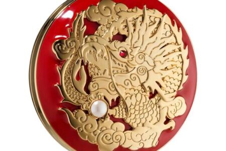 2 23 450x300 - Estée Lauder limited-edition Year of the Dragon Refillable Metal Compact 2024