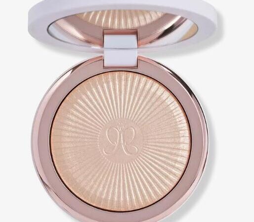 1 31 514x450 - Anastasia Beverly Hills Glow Seeker Highlighter 2023