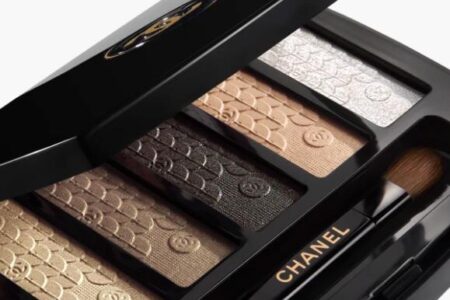 2 26 450x300 - Chanel LUMIÈRE GRAPHIQUE EYESHADOW PALETTE 2023