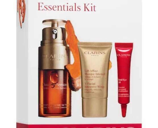 3 1 556x450 - Clarins Anti-Aging Skincare Essentiels Set 2023