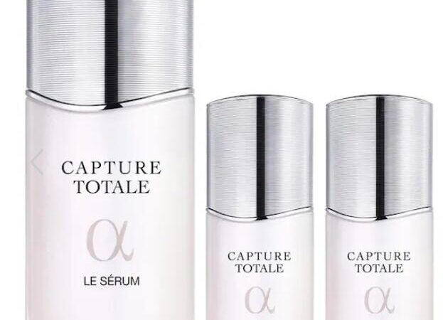 1 19 623x450 - Dior Capture Totale Le Sérum Skincare Set 2023