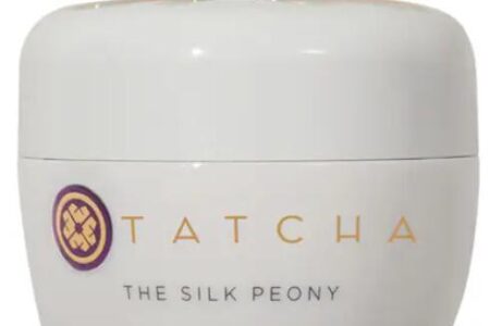 1 21 450x300 - Tatcha The Silk Peony Melting Eye Cream