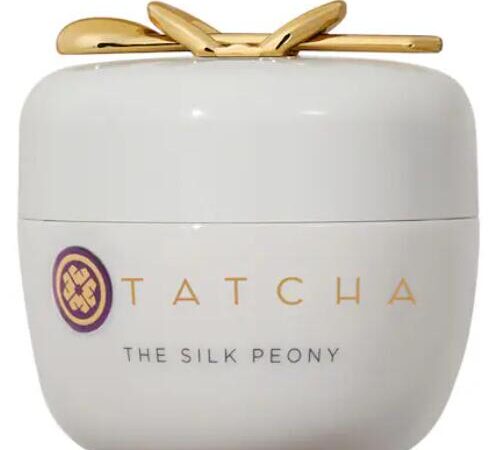 1 21 490x450 - Tatcha The Silk Peony Melting Eye Cream