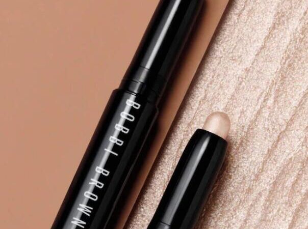2 23 604x450 - Bobbi Brown Mini Long-Wear Waterproof Cream Eyeshadow Stick Set 2024