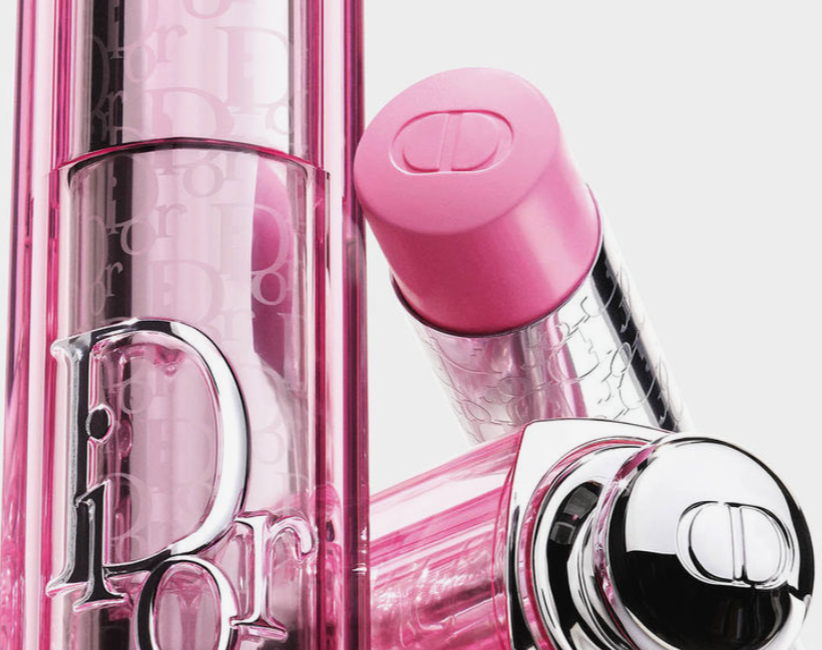 9ad9b890 36e6 429d 9353 f17d5f511940 822x650 - End-of-Summer Beauty Finds: What to Grab from the August Sephora Sale