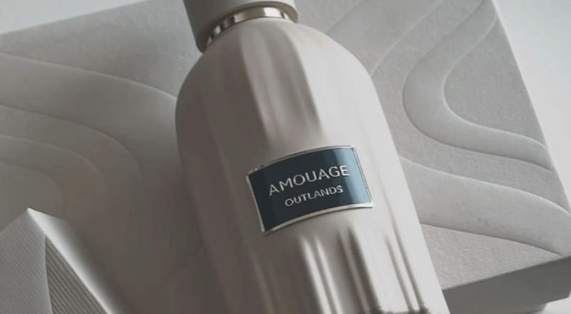 9e0bae3d 66b0 420d adde 297118367893 819x450 - Price Drop Alert: The Most Wanted Holiday Value Sets Are Finally Markdown in the Sephora Sale